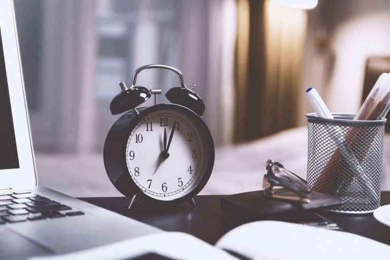 Mastering Time Management: Tips for Using Online Time Clocks in Your Small Business